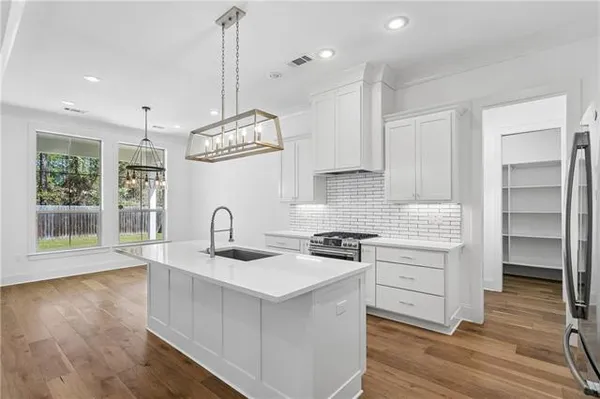 $584,000 | 224 Chateau Papillon, Mandeville, LA 70471