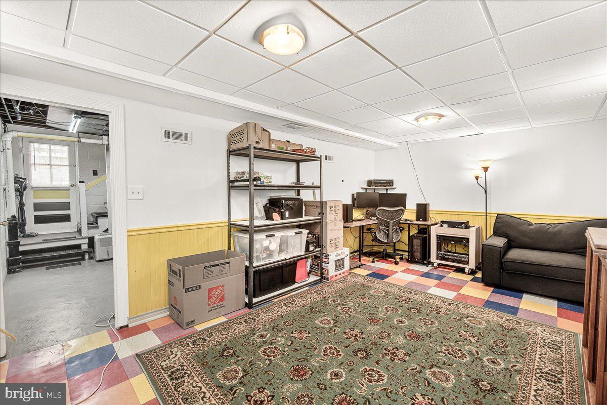 22 Norva Avenue Frederick, MD 21701 - Photo 20 of 37 a view of a livingroom with furniture and a livingroom