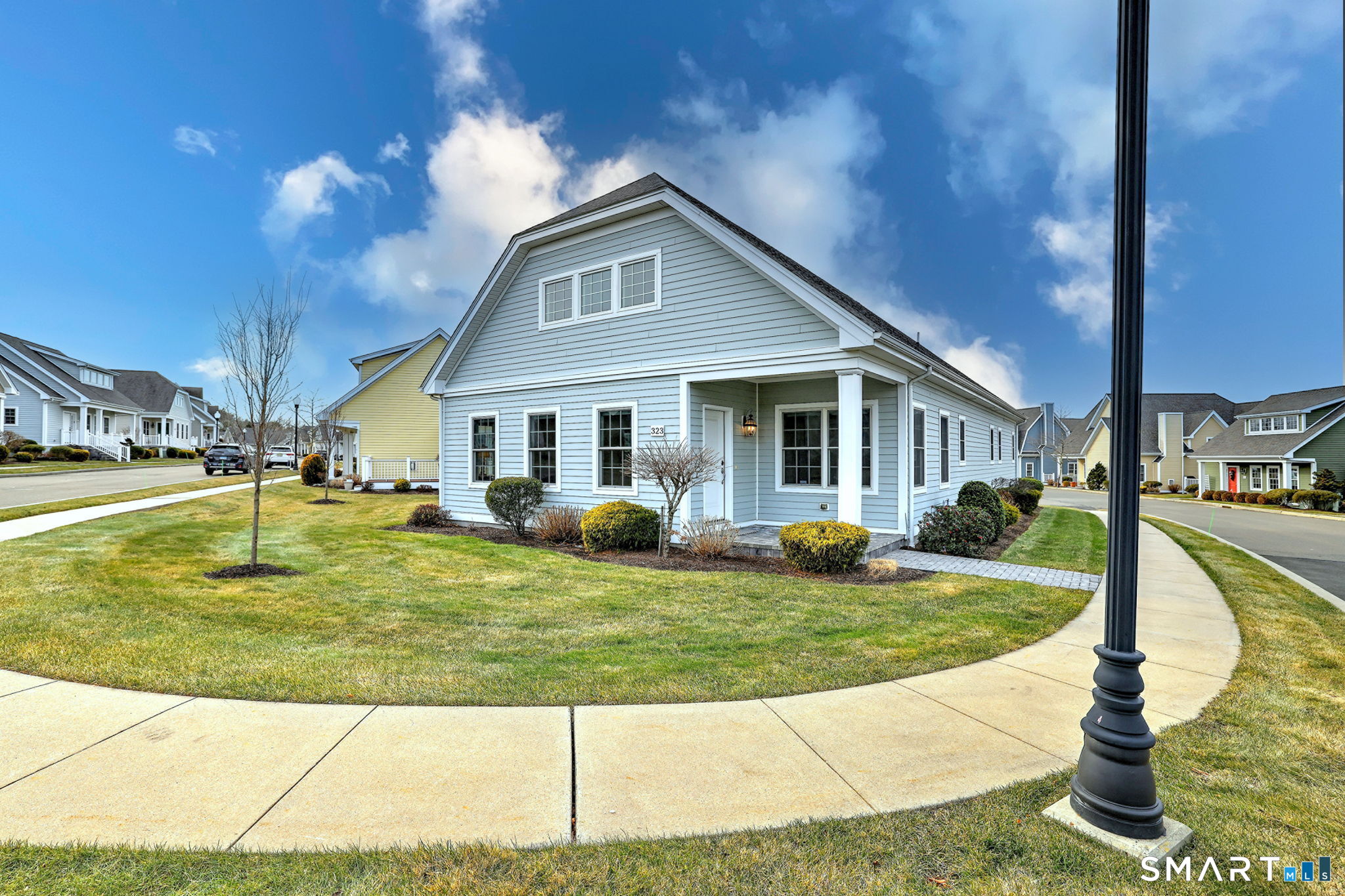 323 Goose Lane, Unit 323 Orange, CT 06477 - Photo 1 of 1