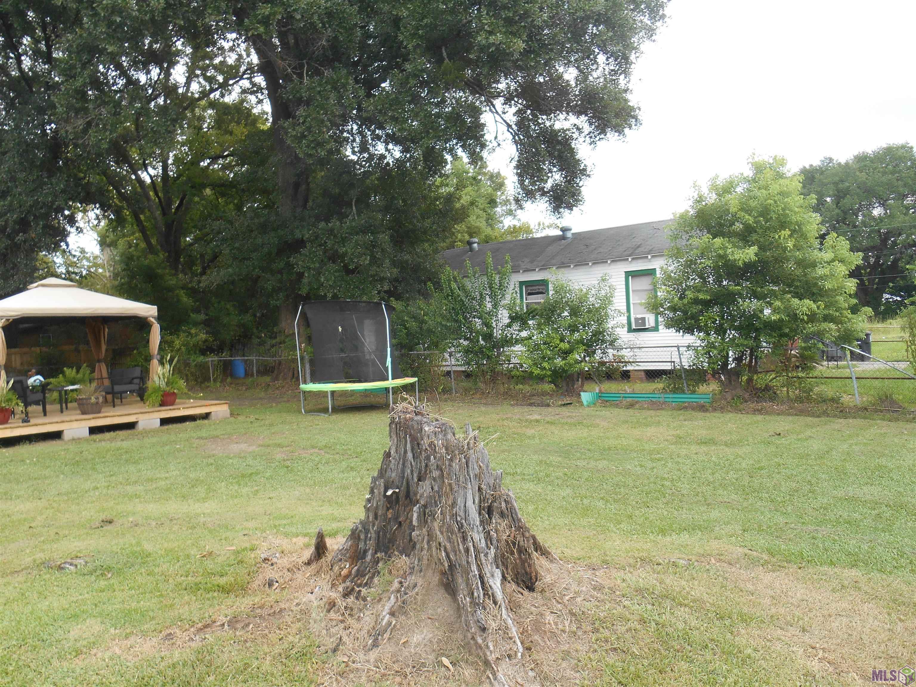2925 Seneca Street Baton Rouge, LA 70805 - Photo 33 of 35 YARD