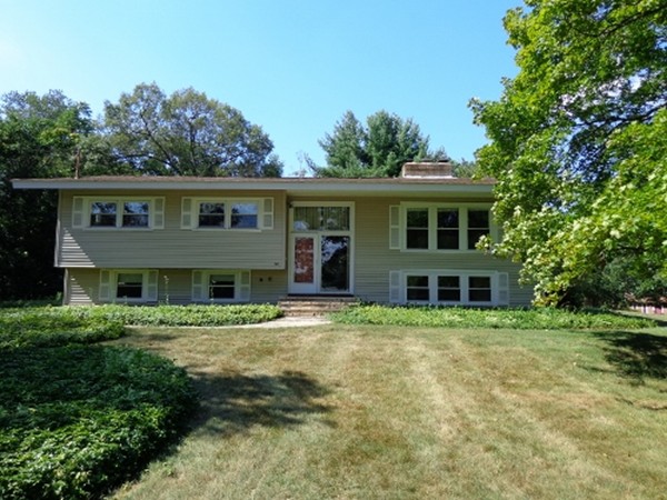 517 Chadwick Road Haverhill, MA 01835 - Photo 1 of 23 Gallery Image 1