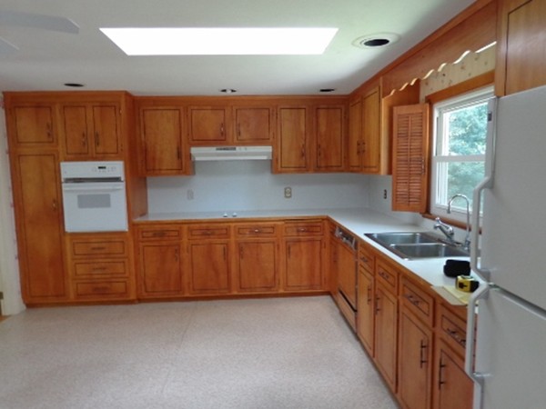 517 Chadwick Road Haverhill, MA 01835 - Photo 2 of 23 Gallery Image 2