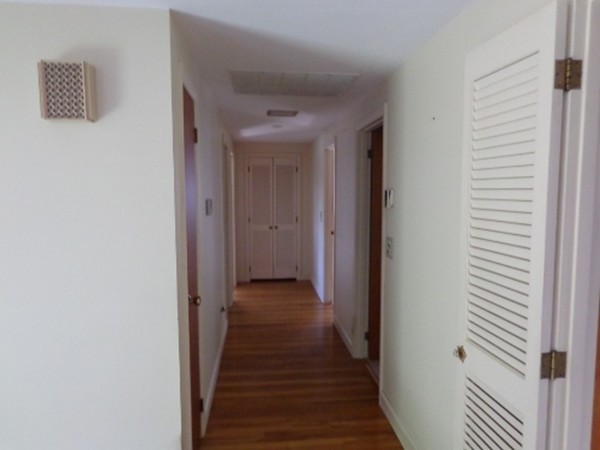 517 Chadwick Road Haverhill, MA 01835 - Photo 9 of 23 Gallery Image 9