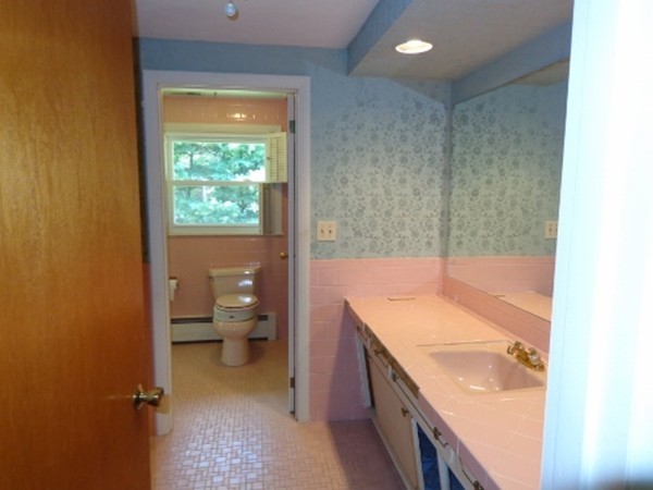 517 Chadwick Road Haverhill, MA 01835 - Photo 10 of 23 Gallery Image 10