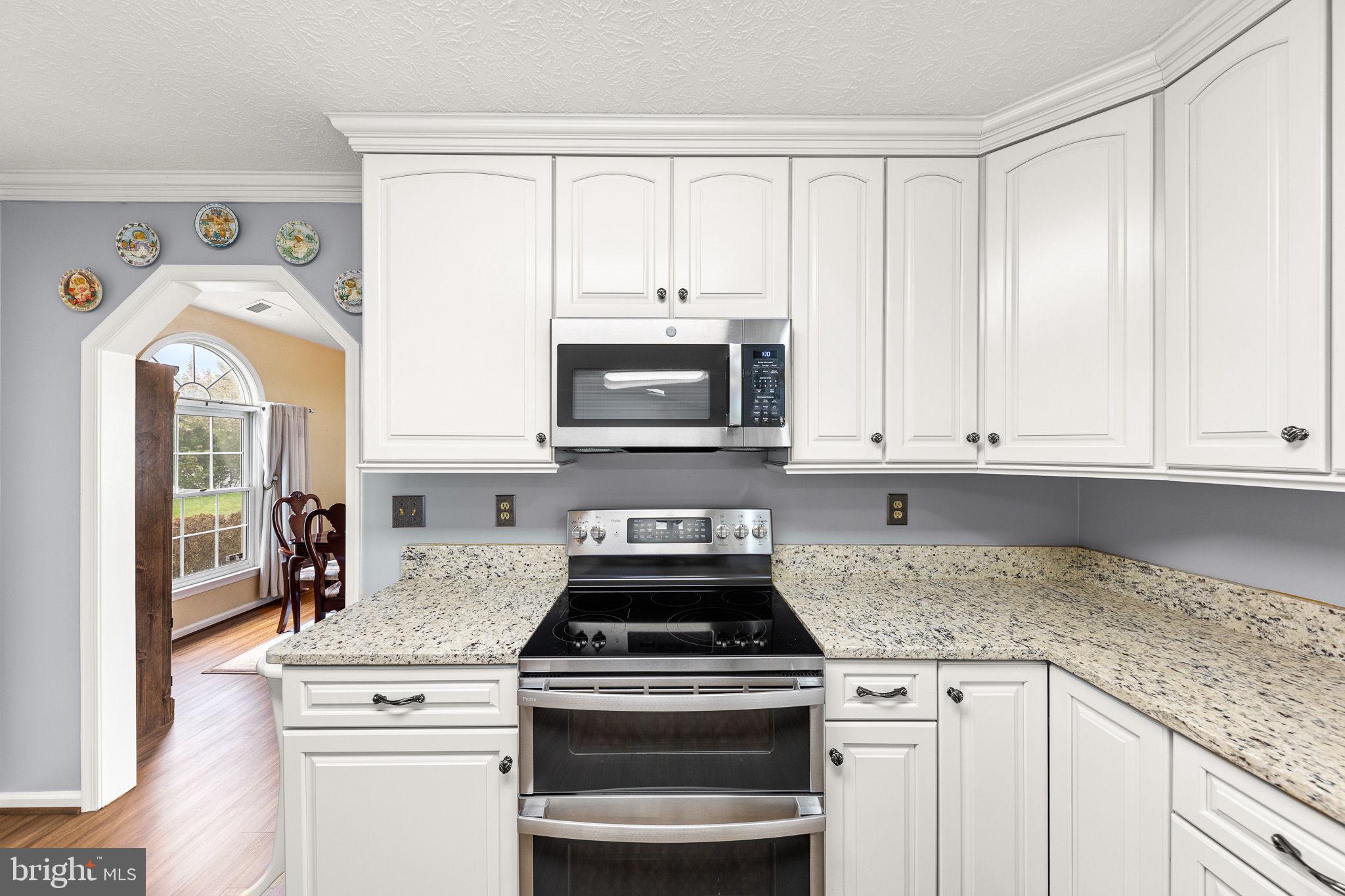 303 Asbury Road Winchester, VA 22602 - Photo 8 of 30