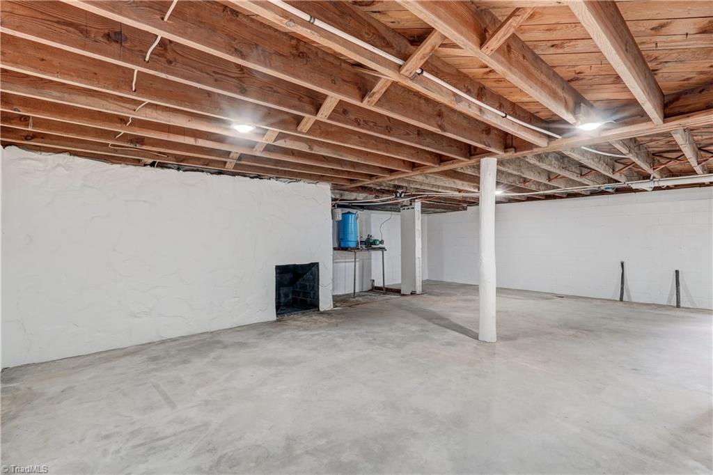 7792 Highway 68 Stokesdale, NC 27357 - Photo 31 of 42