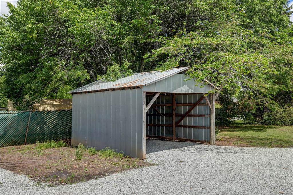 7792 Highway 68 Stokesdale, NC 27357 - Photo 39 of 42