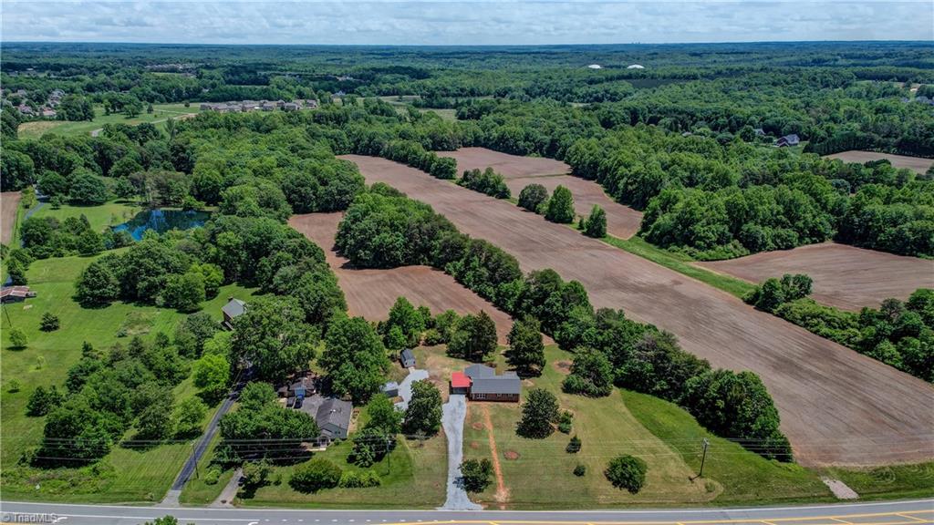 7792 Highway 68 Stokesdale, NC 27357 - Photo 5 of 42