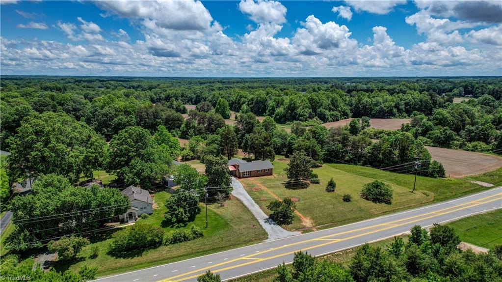 7792 Highway 68 Stokesdale, NC 27357 - Photo 7 of 42