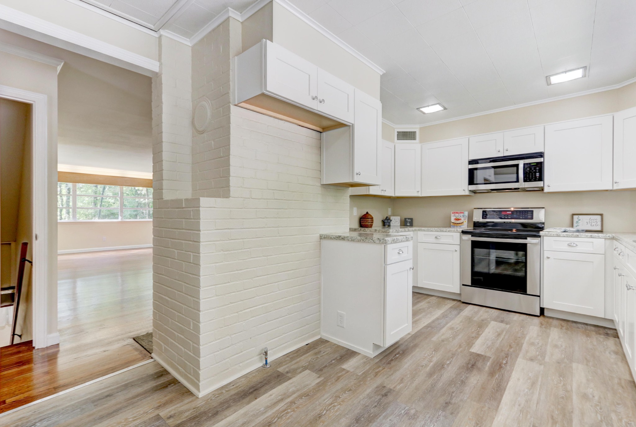 157 California Avenue Oak Ridge, TN 37830 - Photo 7 of 26 Gallery Image 7