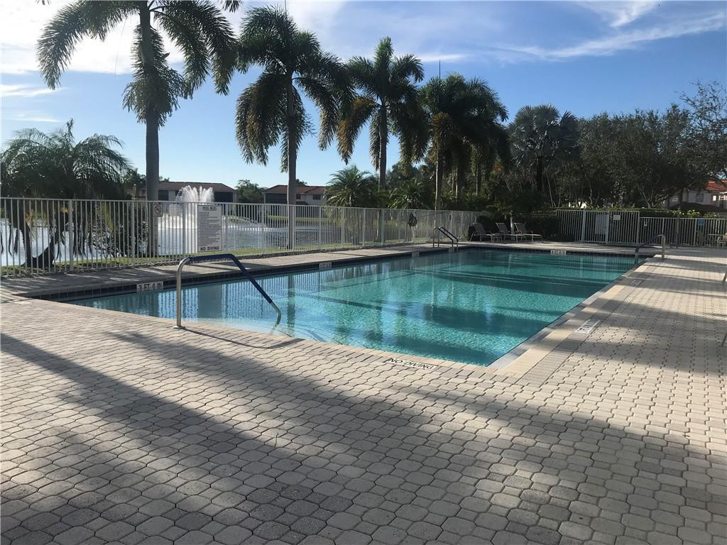 8540 Vía Romana, Unit 1 Boca Raton, FL 33496 - Photo 13 of 19 Photo 13