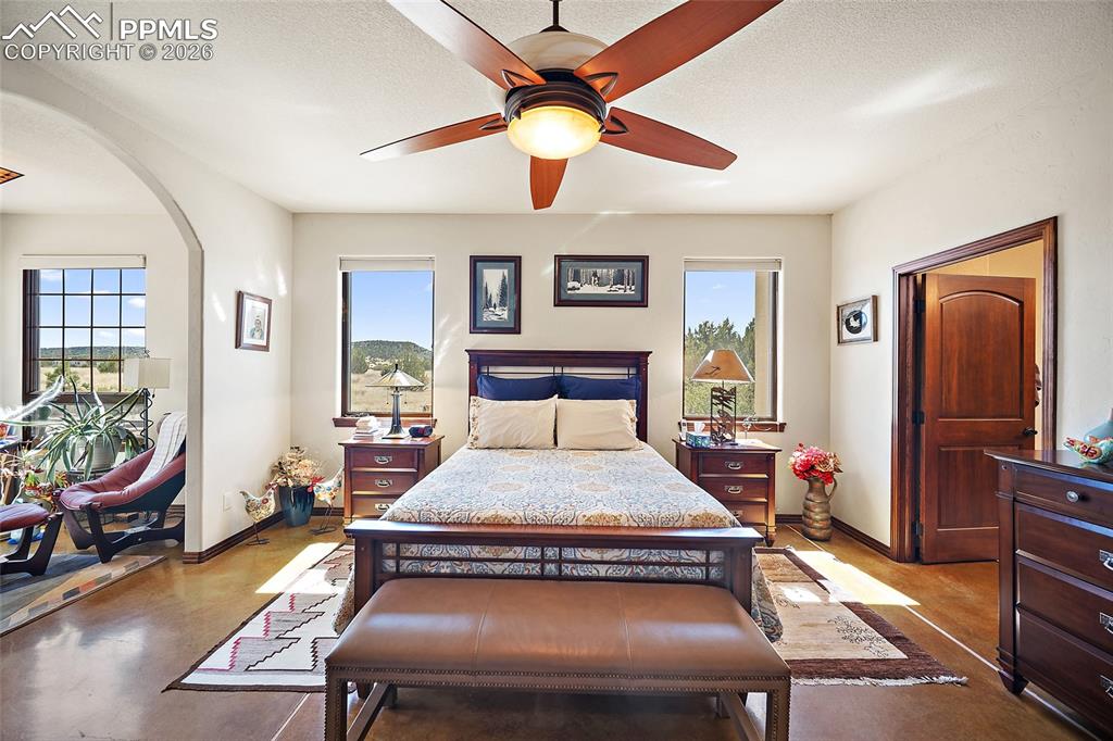 8200 Abbey Road Pueblo, CO 81004 - Photo 21 of 46