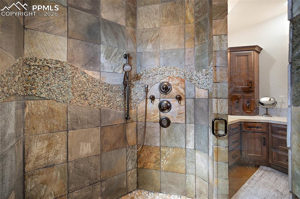 8200 Abbey Road Pueblo, CO 81004 - Photo 24 of 46