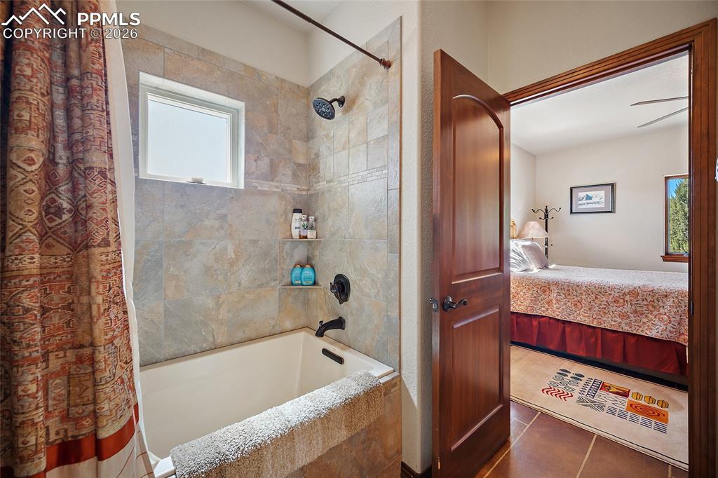 8200 Abbey Road Pueblo, CO 81004 - Photo 26 of 46