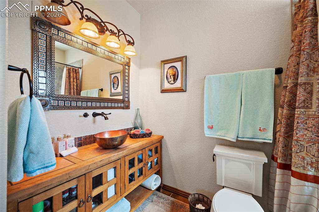 8200 Abbey Road Pueblo, CO 81004 - Photo 27 of 46