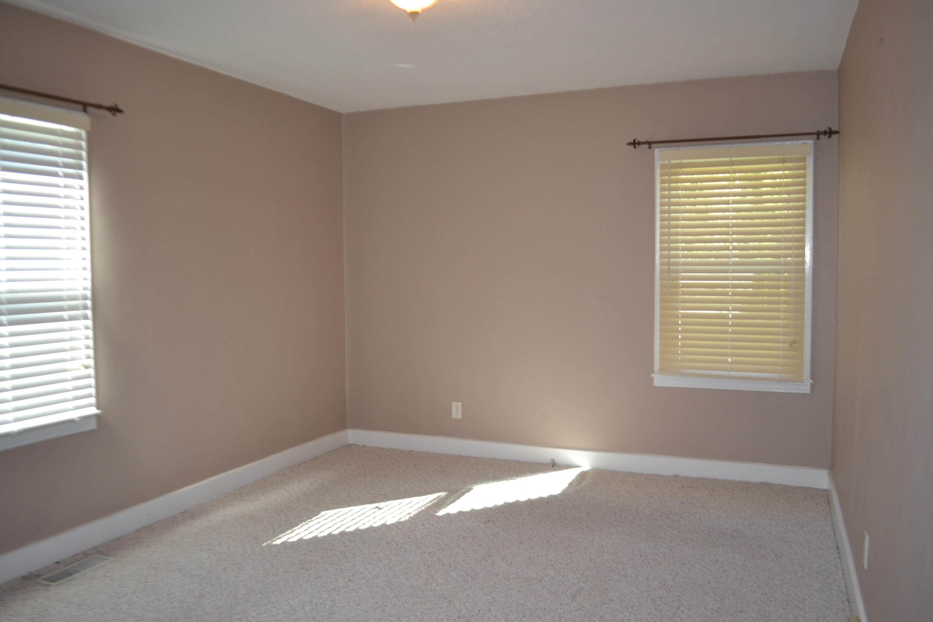 305 Friar Road Chattanooga, TN 37421 - Photo 17 of 23 DSC_0551