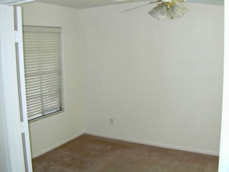 Den off Entry