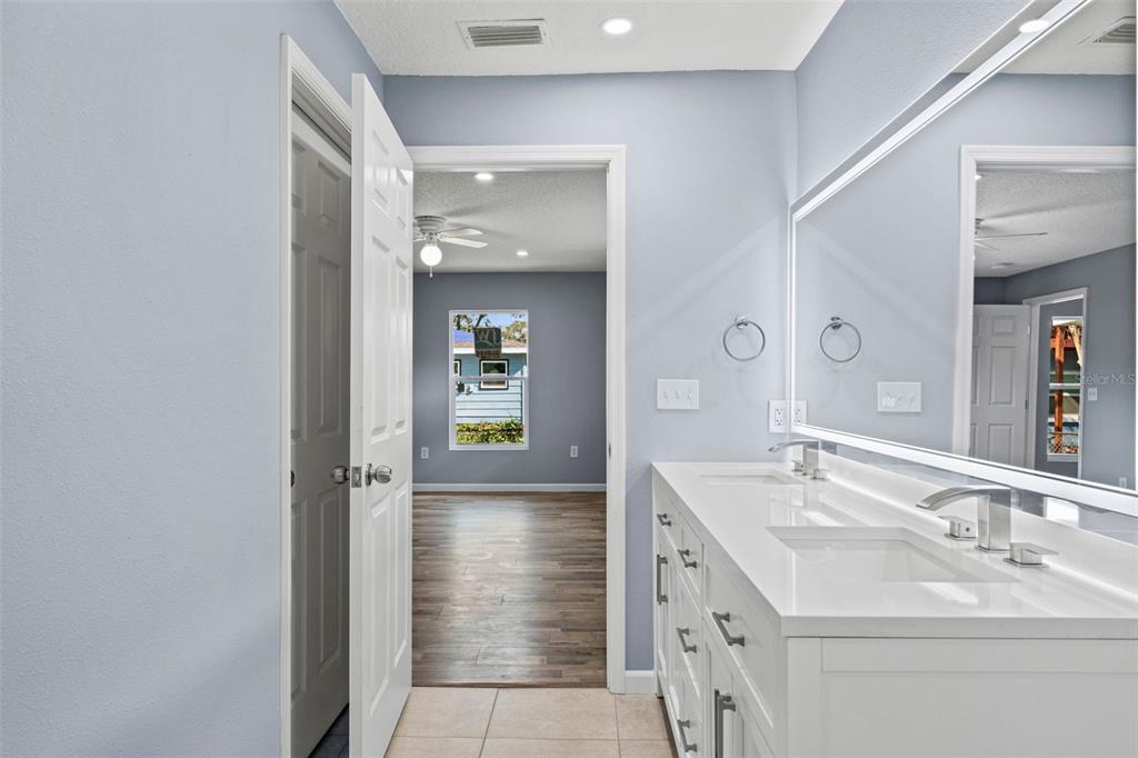499 Stremma Road Largo, FL 33770 - Photo 20 of 35 Gallery Image 20