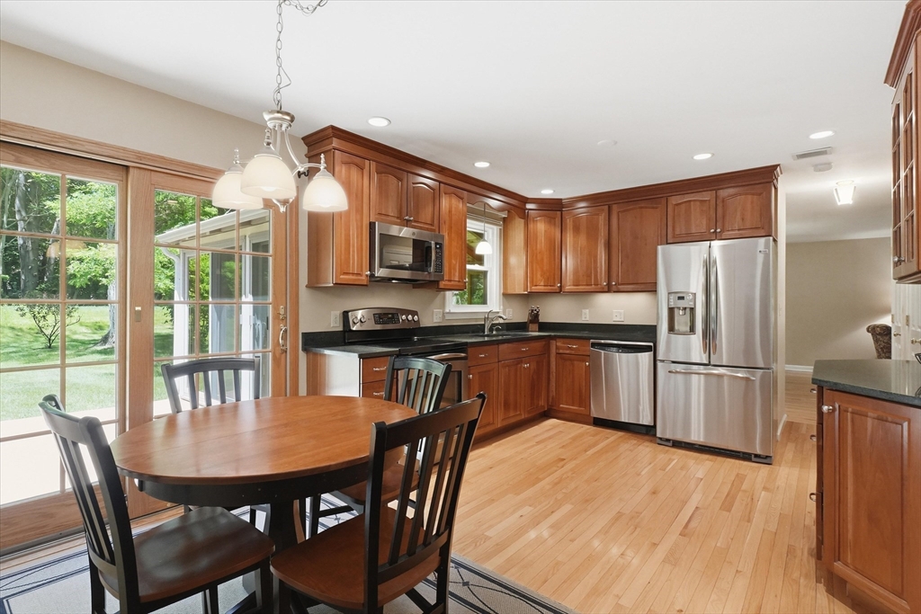 2 Whiting Road Framingham, MA 01701 - Photo 15 of 42