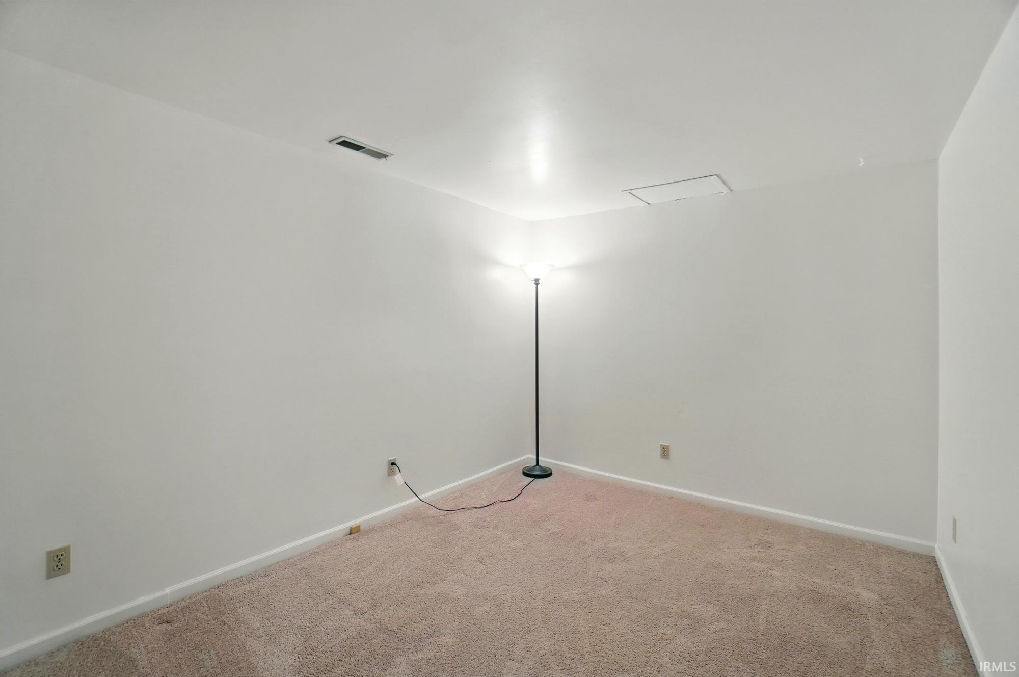9820 Gerig Road Leo, IN 46765 - Photo 23 of 29