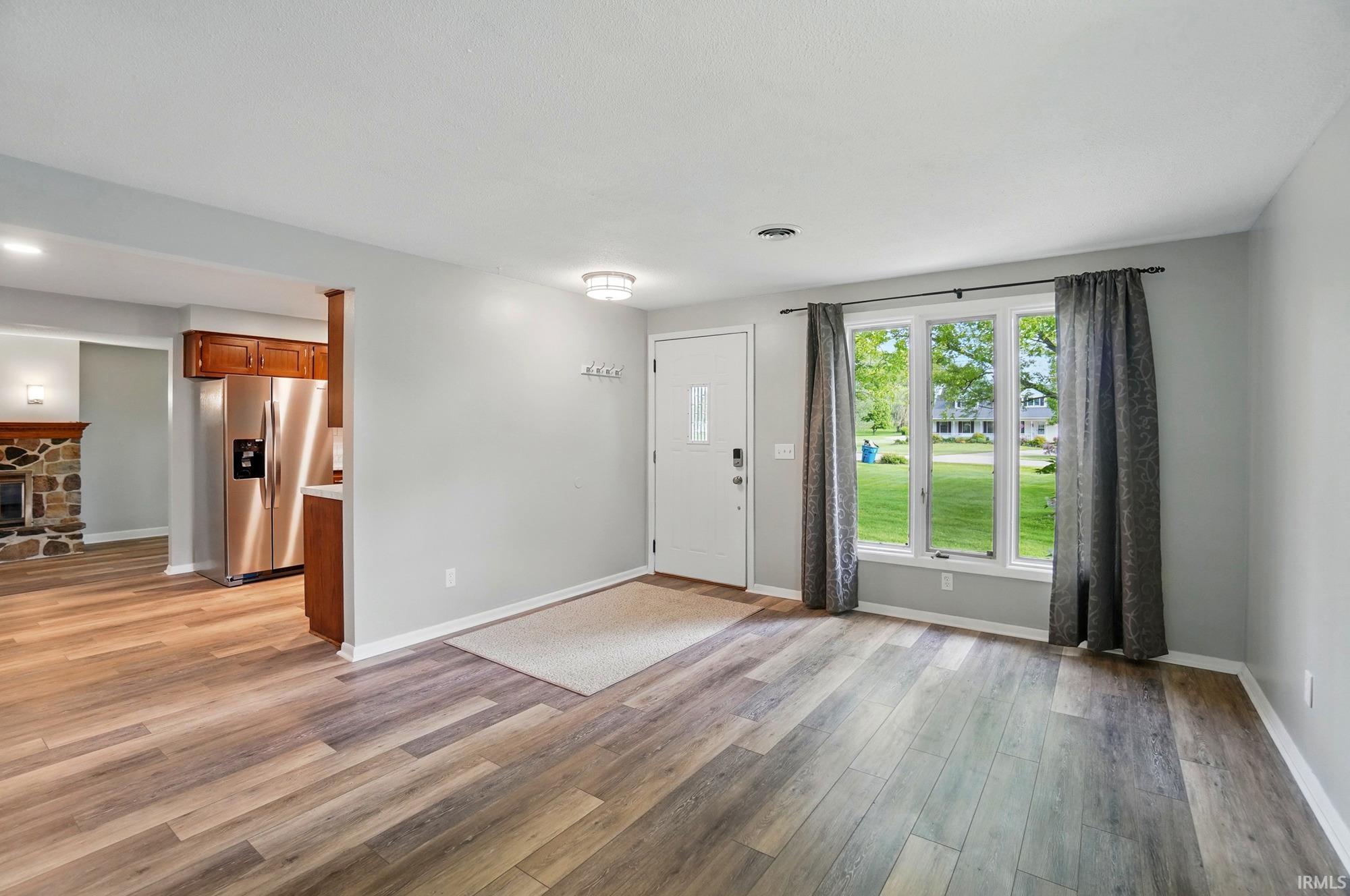 9820 Gerig Road Leo, IN 46765 - Photo 8 of 29