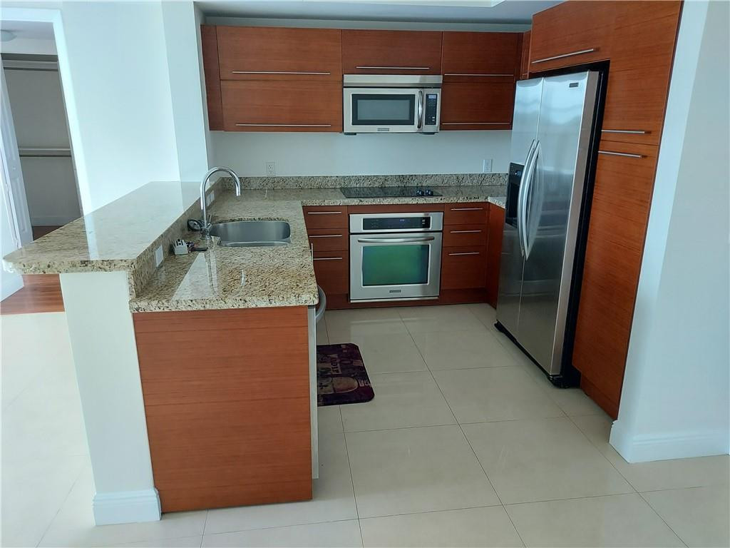 2641 North Flamingo Road, Unit 405 Sunrise, FL 33323 - Photo 11 of 18 Photo 11