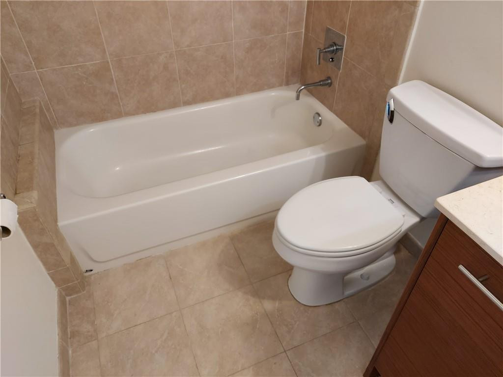 2641 North Flamingo Road, Unit 405 Sunrise, FL 33323 - Photo 16 of 18 Photo 16