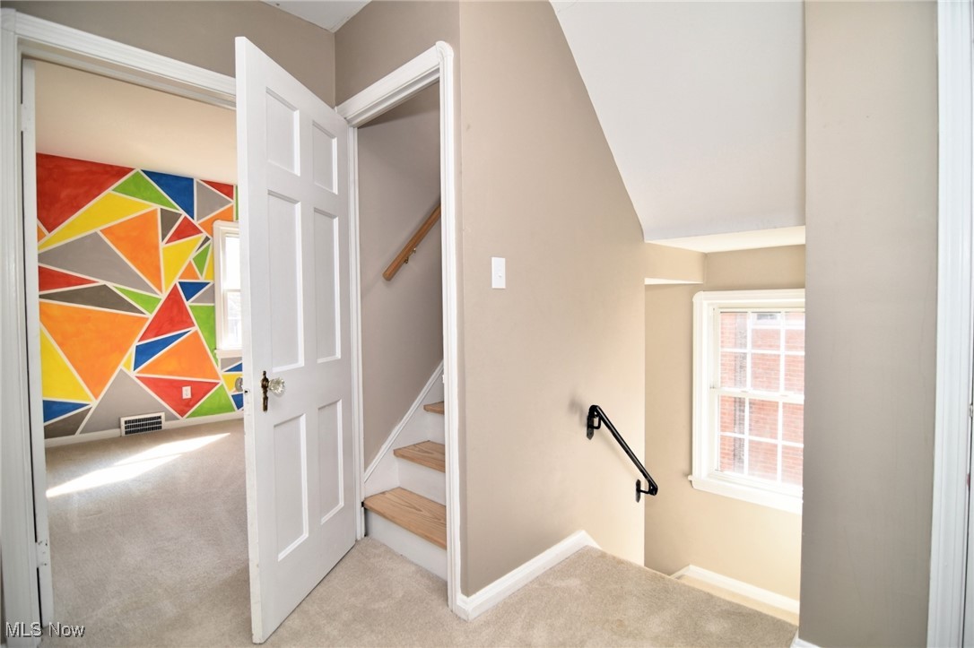2568 Saybrook Road Cleveland, OH 44118 - Photo 26 of 50 Gallery Image 26