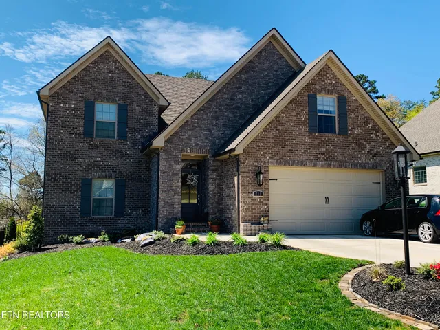 $680,500 | 8861 Dancing Bear Lane, Knoxville, TN 37923