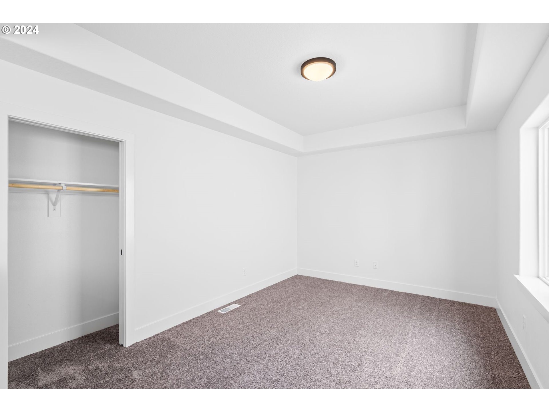 836 Northwest 175th Way Ridgefield, WA 98642 - Photo 6 of 21 a view of an empty room