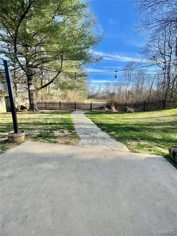 $2,450 | 1057 Edgewood Drive, O'Fallon, IL 62269