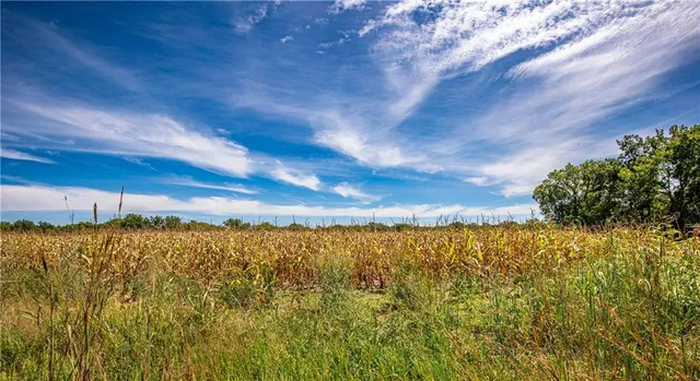 $448,000 | Scott Road, Prescott, KS 66767