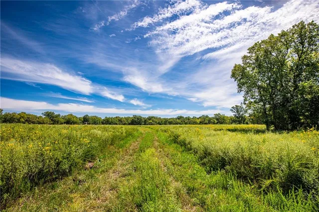$896,000 | Scott Road, Prescott, KS 66767