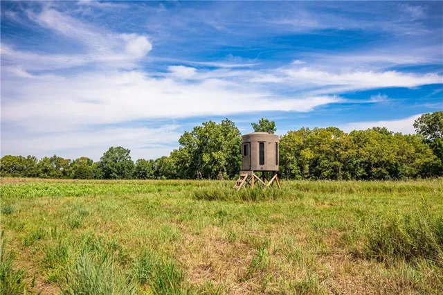 $896,000 | Scott Road, Prescott, KS 66767