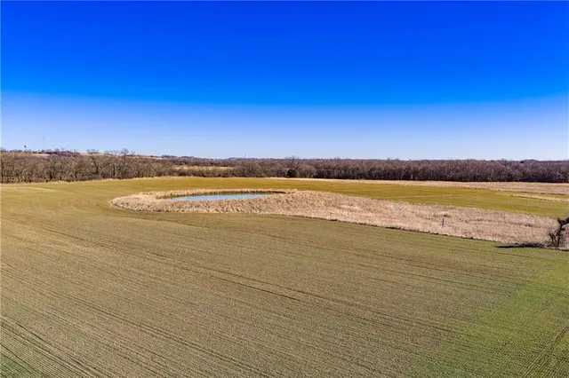$448,000 | Scott Road, Prescott, KS 66767