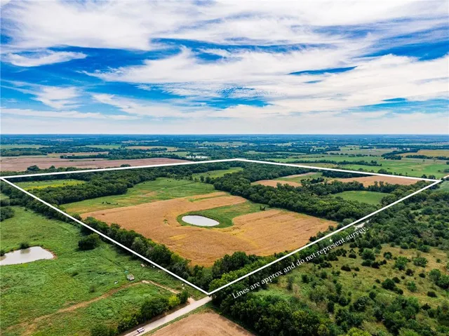 $896,000 | Scott Road, Prescott, KS 66767