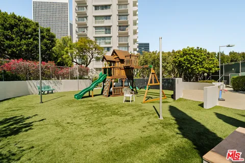 $1,295,000 | 2170 Century Park East, Unit 2107, Los Angeles, CA 90067