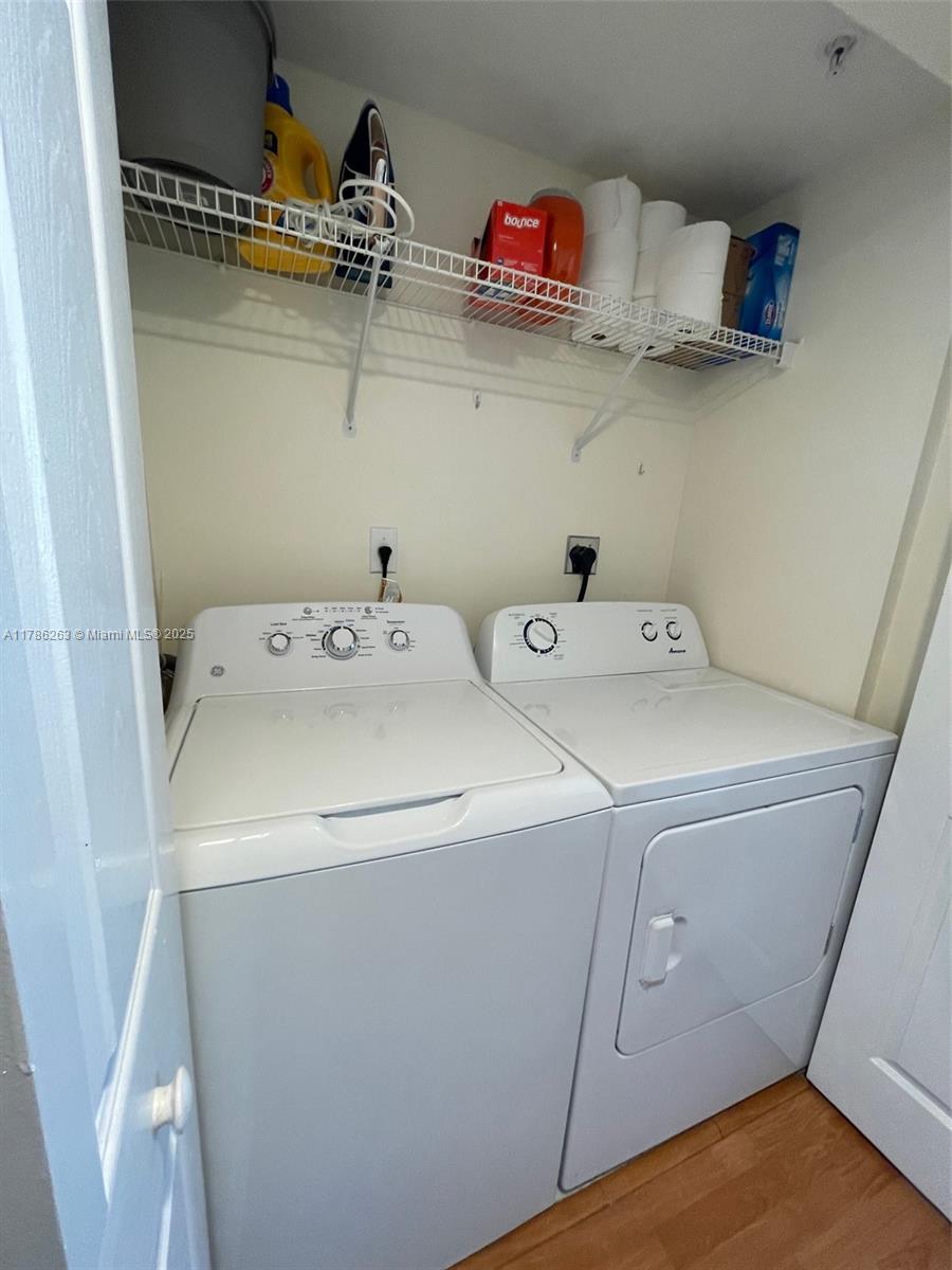 Brickell Miami, FL 33131 - Photo 24 of 25