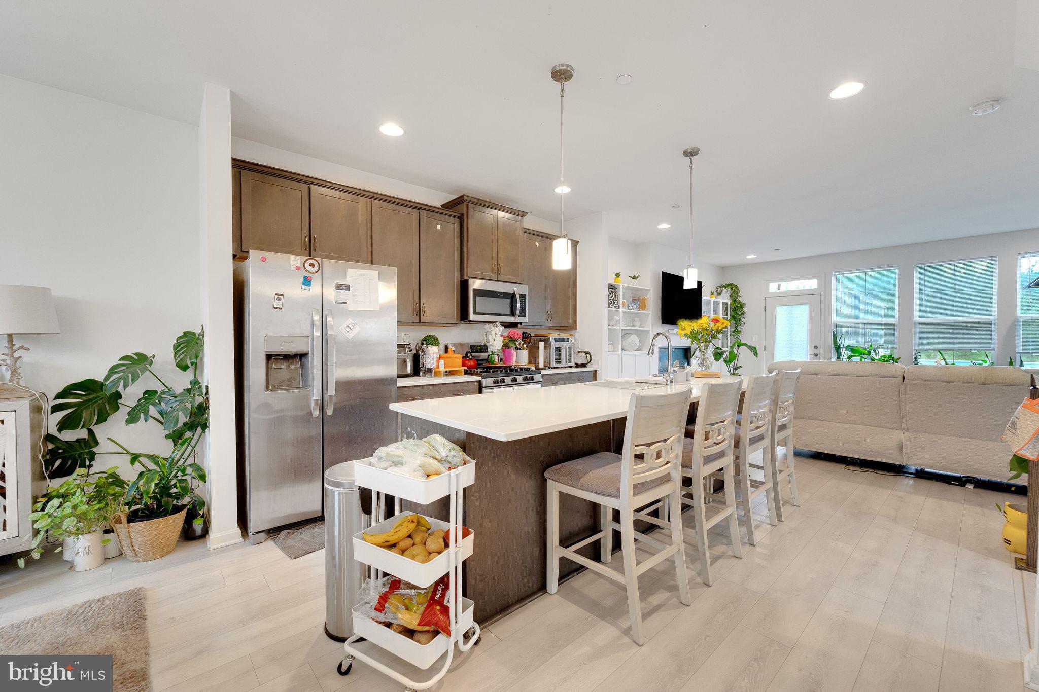 1408 Hudson View Road Essex, MD 21221 - Photo 16 of 31 Kitchen - Eat In