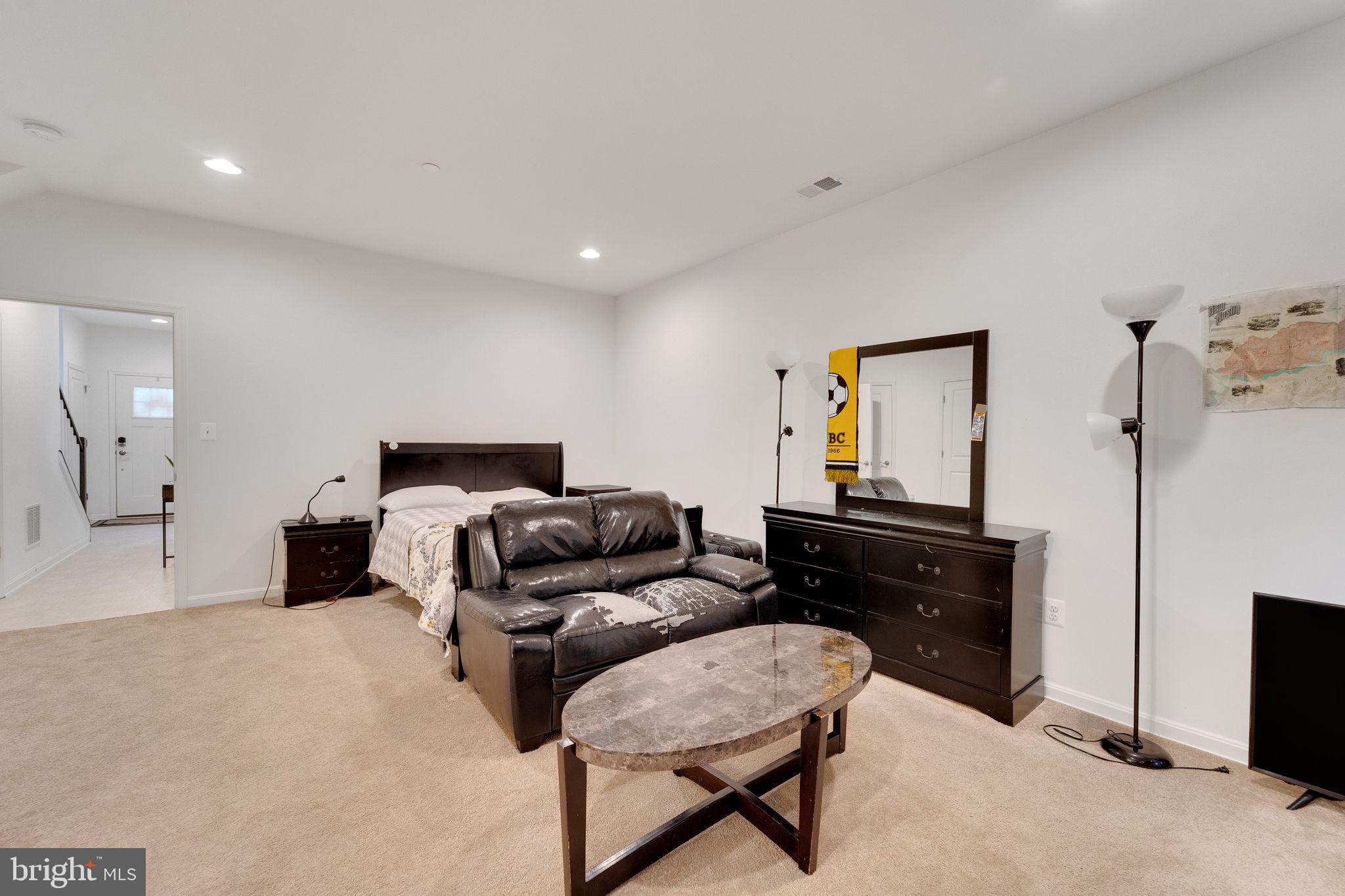 1408 Hudson View Road Essex, MD 21221 - Photo 8 of 31 Ground Level Bedroom 1