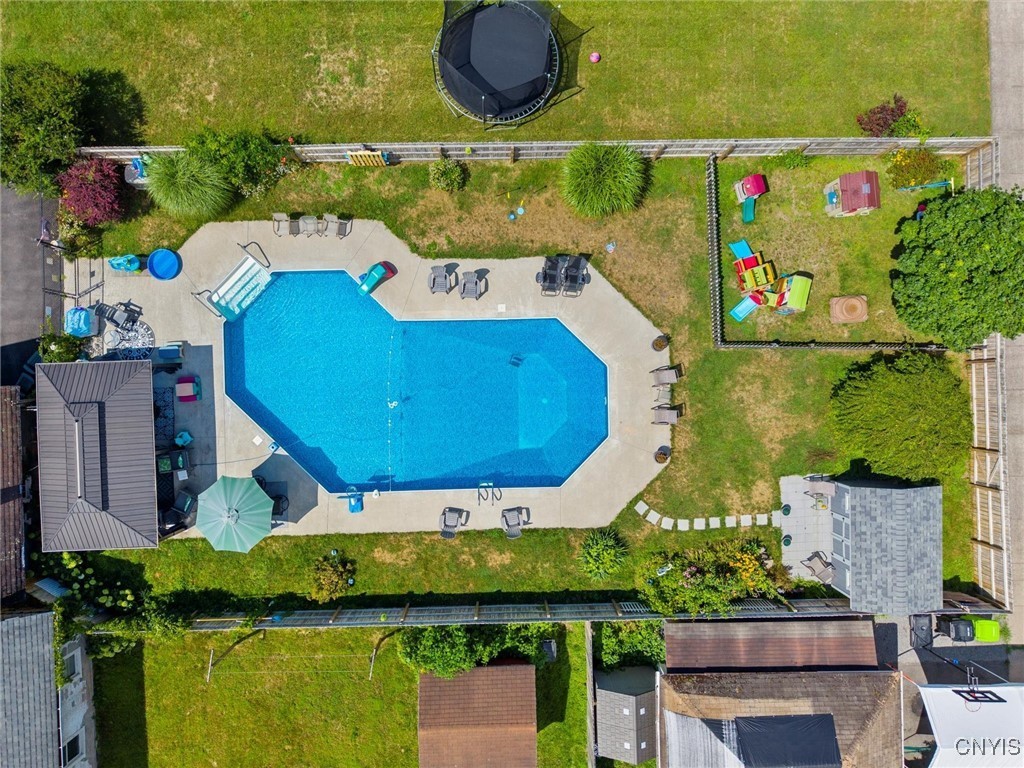 561 Main Street Oneida, NY 13421 - Photo 3 of 47 Stunning backyard