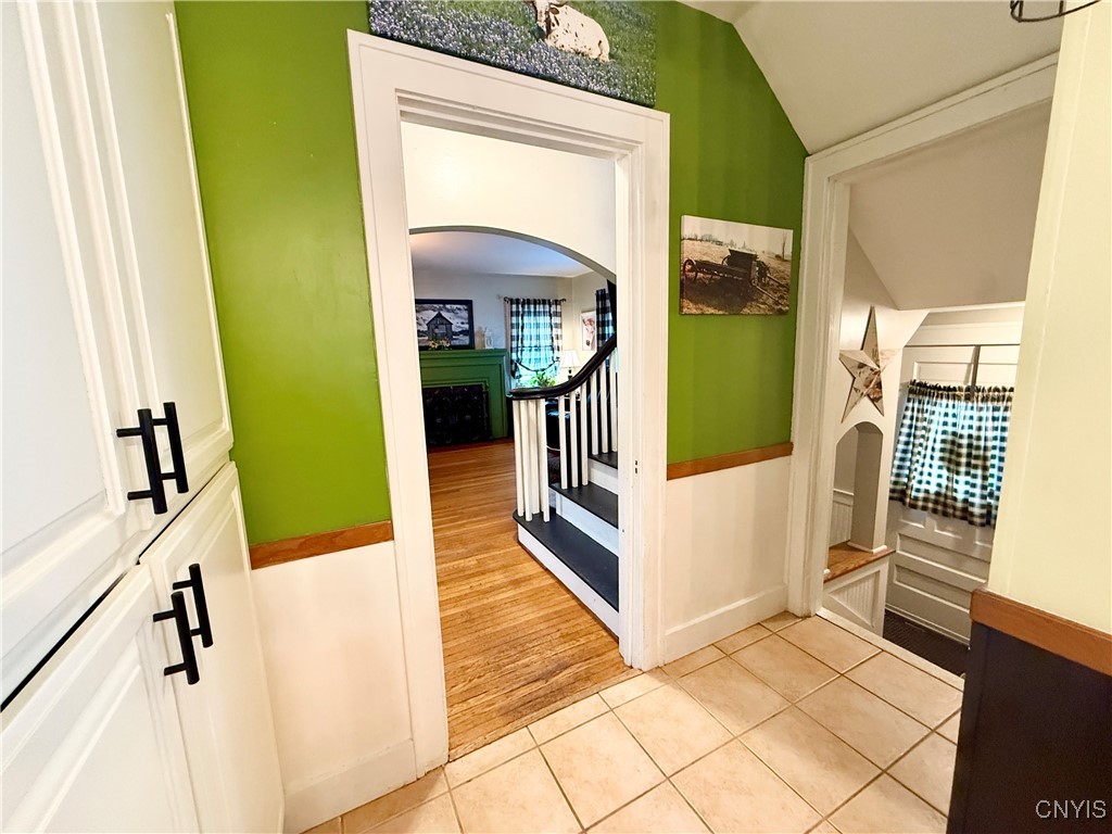 561 Main Street Oneida, NY 13421 - Photo 4 of 47 Welcome home!