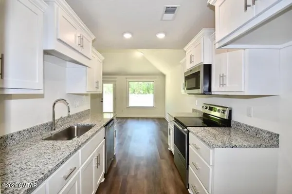 $314,900 | 66 Bear Trce Drive, Jackson, TN 38305