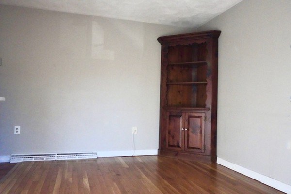 49 Lupine Road, Unit 3 Andover, MA 01810 - Photo 4 of 30 Gallery Image 4