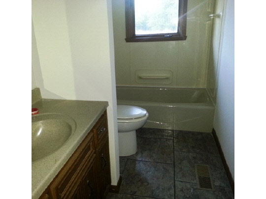 9690 Belvidere Road Roscoe, IL 61073 - Photo 10 of 10 Gallery Image 10