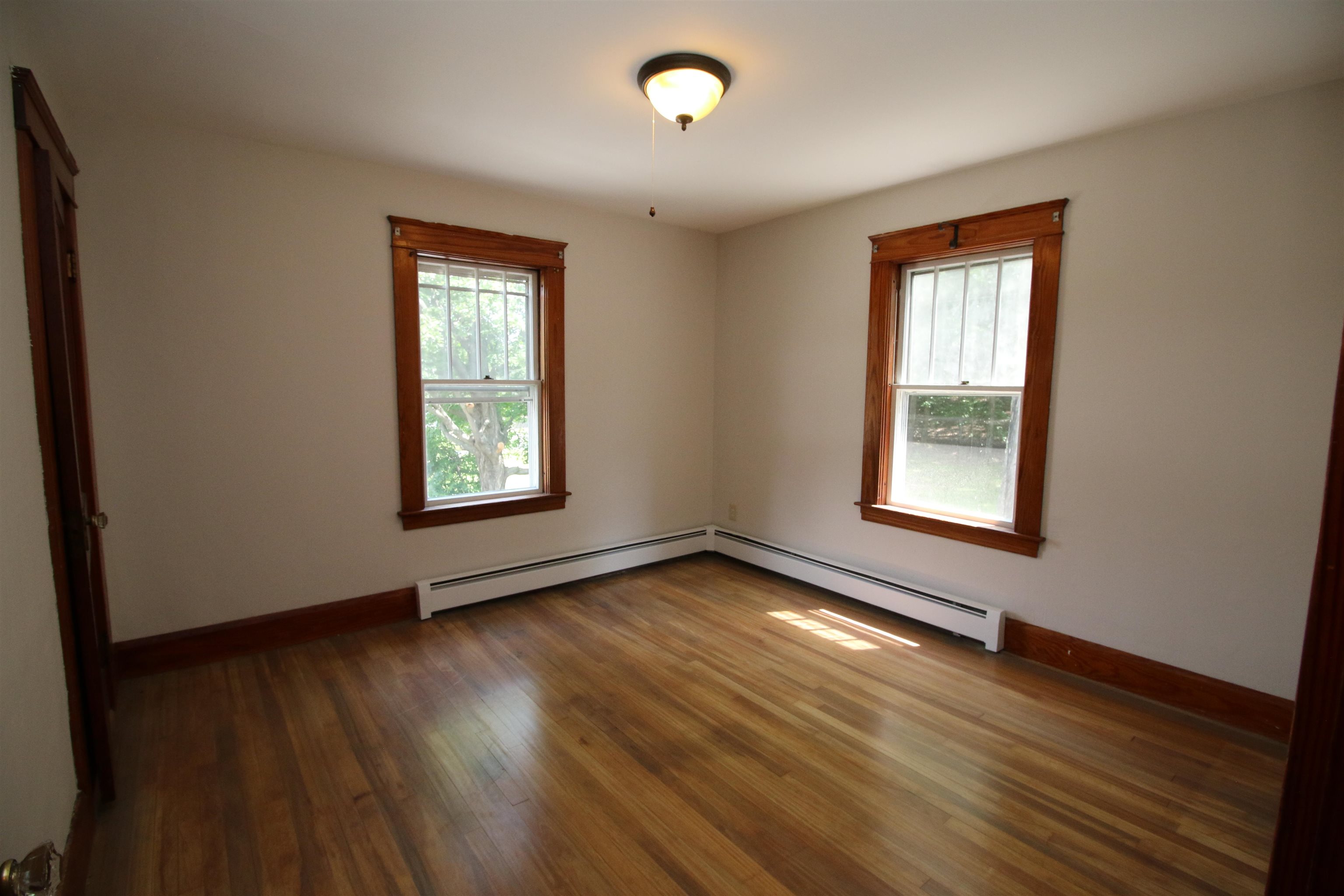 10 Oak Street Jaffrey, NH 03452 - Photo 16 of 34