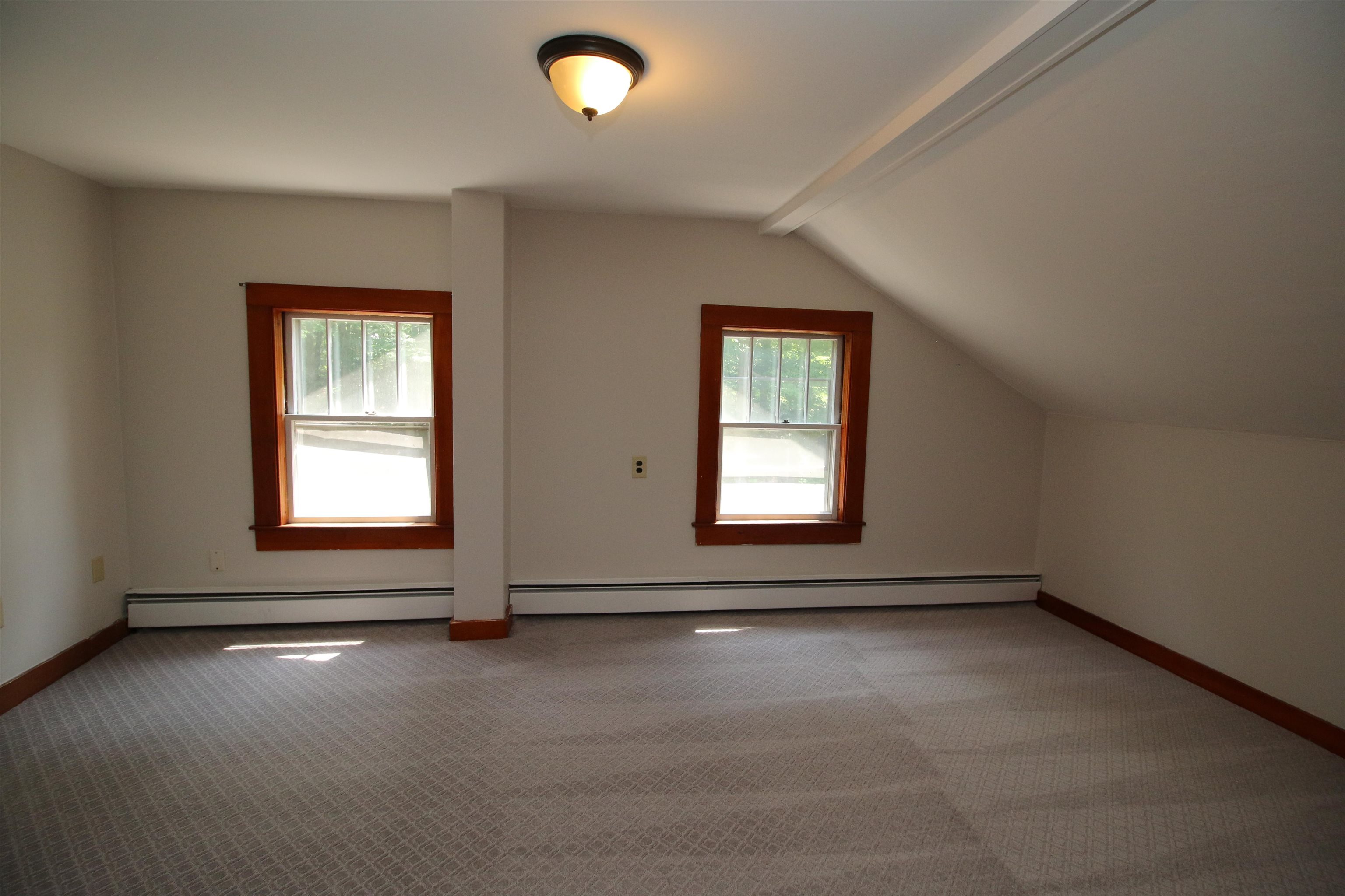 10 Oak Street Jaffrey, NH 03452 - Photo 23 of 34