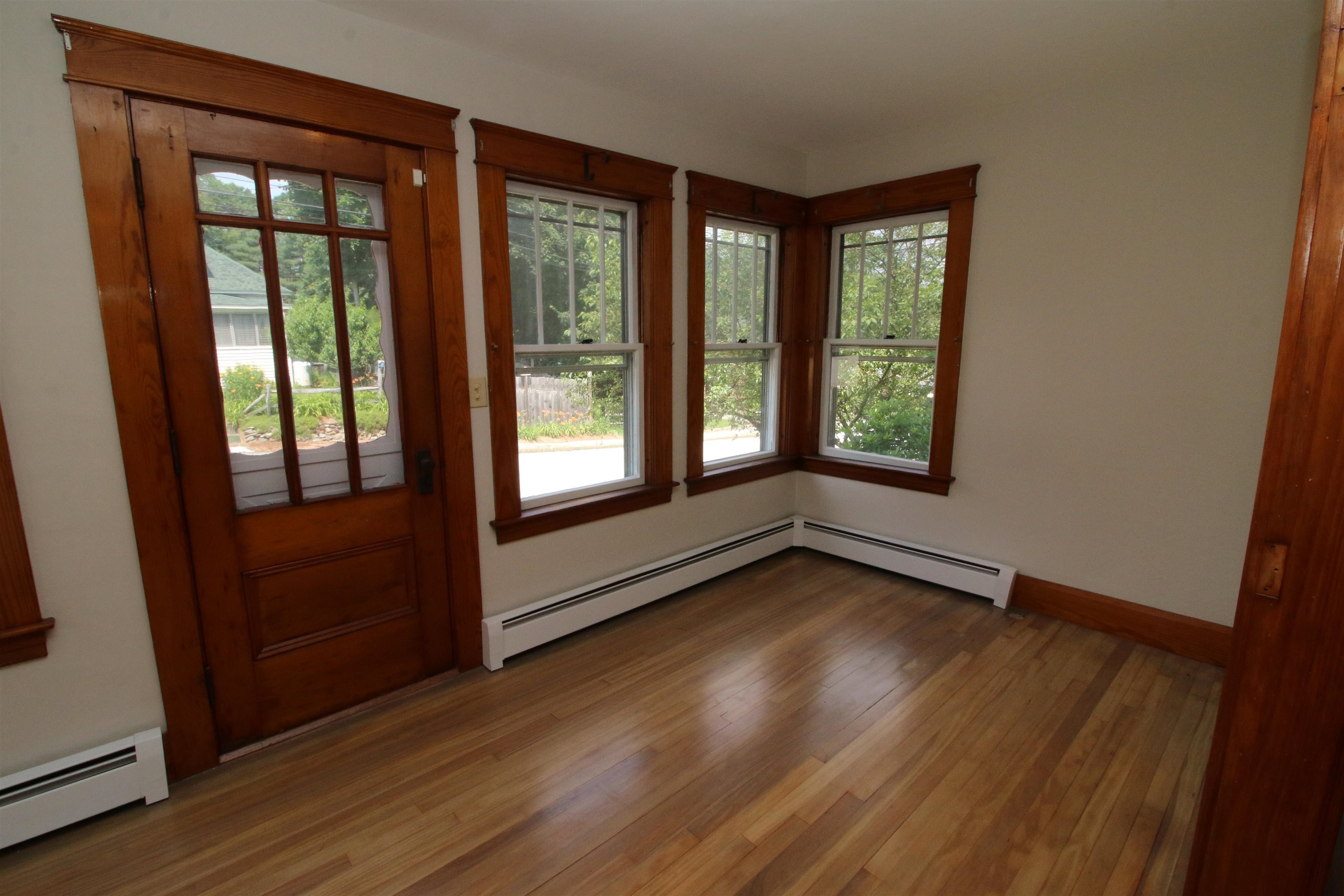 10 Oak Street Jaffrey, NH 03452 - Photo 8 of 34