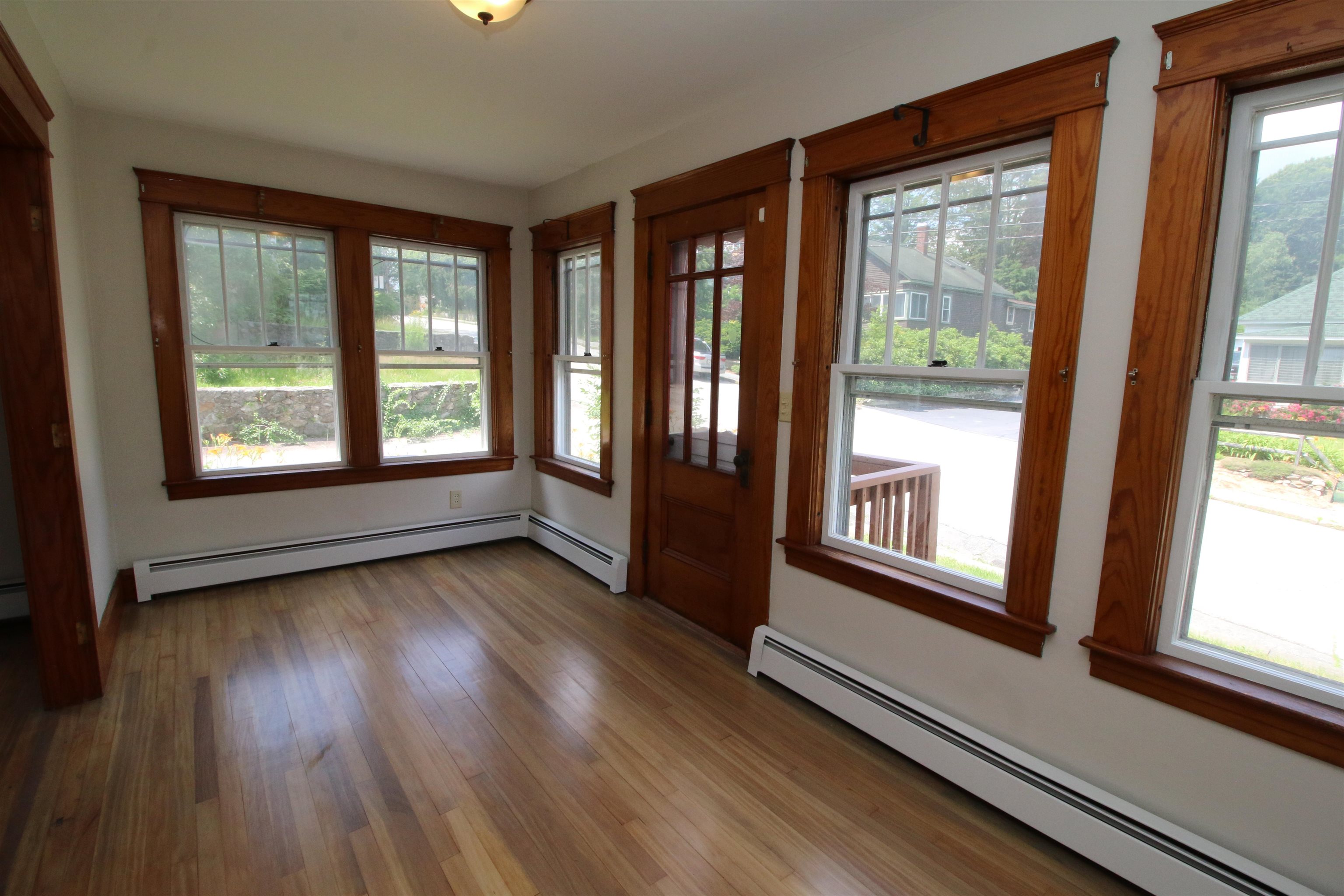 10 Oak Street Jaffrey, NH 03452 - Photo 9 of 34