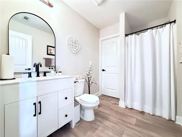 $2,450 | 138 Livingston Court, Winder, GA 30680